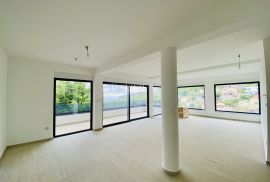 Opatija, Bregi - Prostran i svijetao stan 3S+DB sa prekrasnim pogledom, Matulji, Appartement