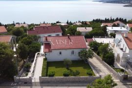 Novi Vinodolski, Klenovica - kuća s bazenom u blizini mora, Novi Vinodolski, Maison