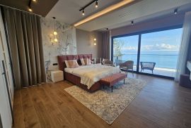 Opatija, okolica - luksuzna villa 340m2 sa bazenom, Opatija, Дом