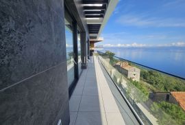 Opatija, okolica - luksuzna villa 340m2 sa bazenom, Opatija, Σπίτι