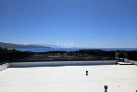 Krk - penthouse u urbanoj villi 400 m od mora, Krk, Διαμέρισμα