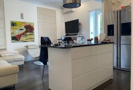 Opatija - predivan stan, Opatija, Apartamento