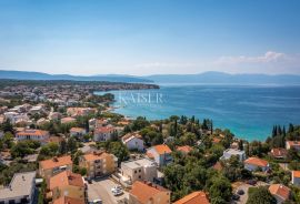 Malinska, otok Krk - Penthouse u luksuznoj villi 80 m od mora, Malinska-Dubašnica, Wohnung