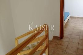 Jadranovo, dvoetažni stan na lijepoj lokaciji, Crikvenica, Appartment