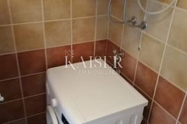 Jadranovo, dvoetažni stan na lijepoj lokaciji, Crikvenica, Appartement