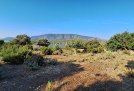 Cres, Osor – Zemljište 7.000 m2 uz more s ruševinom, Mali Lošinj, House