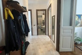 Rijeka, Centar – Gospodski stan s pet soba, Rijeka, Apartamento