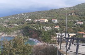 Senj, Bunica – Kuća s devet apartmana 100 metara od plaže, Senj, Maison