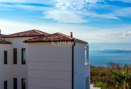 Rijeka, Martinkovac – Luksuzna moderna obiteljska vila s bazenom i pogledom na more, Rijeka, House