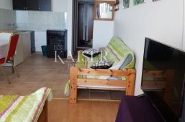 Opatija – Kuća sa 14 stanova, Opatija, Casa