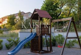 Kraljevica, Šmrika – Nova vila s bazenom i pogledom na more, Kraljevica, Kuća