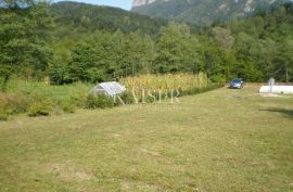 Gorski Kotar, Brod na Kupi – Građevinsko zemljište uz samu rijeku, Delnice, Tierra