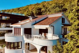 Opatija – Dvoetažni stan 4S+DB s fantastičnim pogledom, Opatija, Appartement