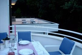 Opatija – Dvoetažni stan 4S+DB s fantastičnim pogledom, Opatija, Wohnung