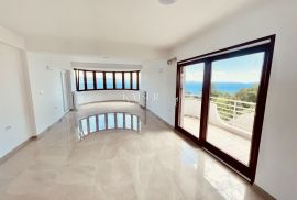 Opatija – Komforan stan 2S+DB s fantastičnim pogledom, Opatija, Appartement