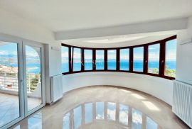 Opatija – Komforan stan 2S+DB s fantastičnim pogledom, Opatija, Appartement