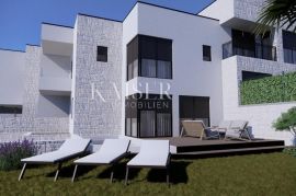 Lovran – Moderna vila B u nizu s bazenom 200 metara od plaže, Lovran, House