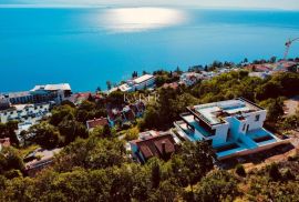 Opatija – Jedinstvena prilika za investitore u centru Opatije s predivnim pogledom, Opatija, Haus