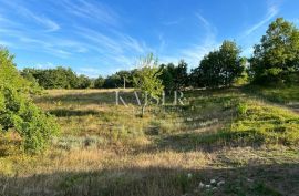 Istra, Kršan – Stancija s predivnim pogledom na Učku, Kršan, Terrain