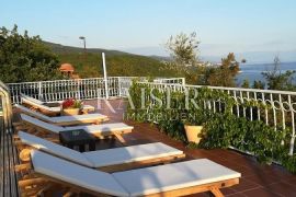 Jadranovo - Villa sa 11 apartmana, Crikvenica, Famiglia