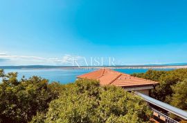 Jadranovo - Villa sa 11 apartmana, Crikvenica, Casa