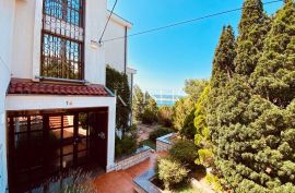 Jadranovo - Villa sa 11 apartmana, Crikvenica, Ev