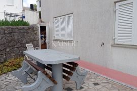 Jadranovo - Kuća sa 5 apartmana, Crikvenica, بيت