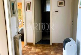 Krnjevo, stan sa dva balkona, Rijeka, Appartement