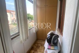 Krnjevo, stan sa dva balkona, Rijeka, Appartement