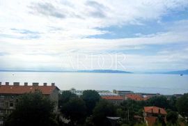 Krnjevo, stan sa dva balkona, Rijeka, Kвартира