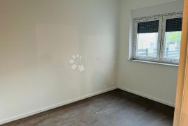 PREDIVAN STAN NA PRODAJU,DUBRAVA!, Gornja Dubrava, Apartamento