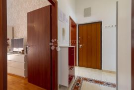 APARTMAN 1 RED DO MORA PRILIKA!!, Crikvenica, Appartment