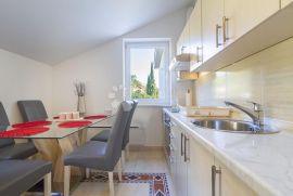 APARTMAN 1 RED DO MORA PRILIKA!!, Crikvenica, Appartment