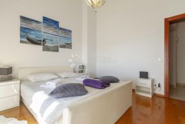 APARTMAN 1 RED DO MORA PRILIKA!!, Crikvenica, Appartment