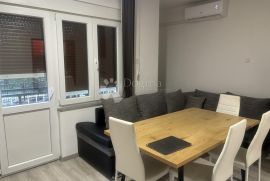 ZAMET,  4 sobe, 8 kreveta, Rijeka, Flat