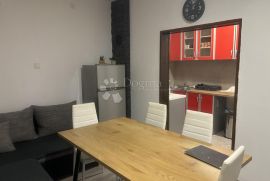 ZAMET,  4 sobe, 8 kreveta, Rijeka, Appartment