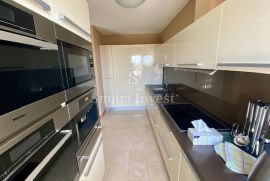 IČIĆI, stan 3S+DB s pogledom na more i garažom, Opatija - Okolica, Appartment