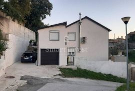 ISTRA, PLOMIN, KUĆA 270 M2, POSLOVNA I STAMBENA MOGUĆNOST, Kršan, House