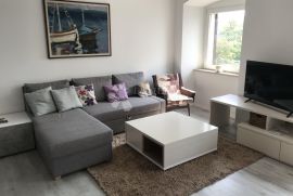 Kraljevica, 2s+db, 75 m2  novouređeno, najam, Kraljevica, Flat