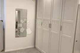 Kraljevica, 2s+db, 75 m2  novouređeno, najam, Kraljevica, Flat