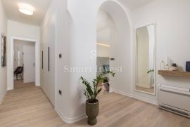 OPATIJA - CENTAR, novouređen stan 2S+DB s vrtom!, Opatija, Apartamento