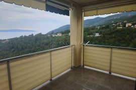 IČIĆI-STAN S GARAŽOM NA 2 KATU- PREPORUČAMO, Opatija - Okolica, Flat