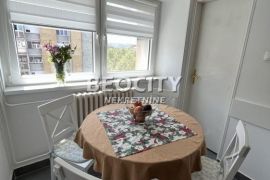 Novi Sad, Liman 3, Balzakova, 3.0, 77m2, Novi Sad - grad, Appartement