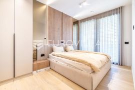 Zagreb, Štrigina, luksuzan četverosoban stan NKP 115 m2 + 2 GPM, Zagreb, Flat