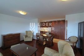 2.5 stan, top lokacija, Arena, renoviran ID#123332, Novi Beograd, Appartment