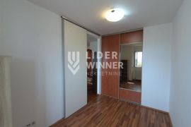 2.5 stan, top lokacija, Arena, renoviran ID#123332, Novi Beograd, Appartement