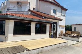 Poslovni prostor Cafe-bar (restoran) blizina Fažane. Štinjan., Pula, Εμπορικά ακίνητα