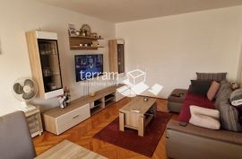 Istra, Pula, Veruda, stan 70m2, 2SS + DB, prvi kat  #prodaja, Pula, Apartamento