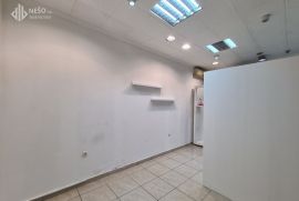 POSLOVNI PROSTOR - BANJA LUKA - CENTAR - 25 m2, Banja Luka, Εμπορικά ακίνητα