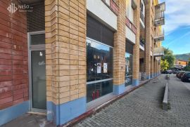 Titulo, Banja Luka, Propriedade comercial